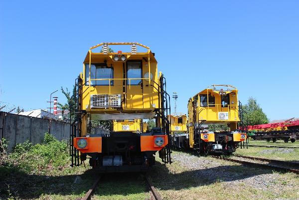 STM has supplied 19 units of track maintenance vehicles to the Navoi Mining and Metallurgical Combinat in Uzbekistan