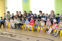 Воспитанники детских домов Свердловской области приняли музыкантов Свердловской филармонии