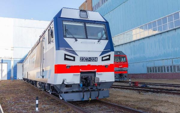 Sinara Transport Machines will supply 22 freight electric locomotives 2ES7 “Black Granite” to SilkWay Transit in Kazakhstan 