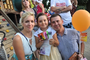 Призы юным художникам Таганрога от БФ «Синара»