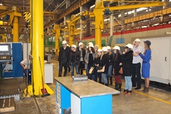 Студенты педагогического университета познакомились с производством локомотивов